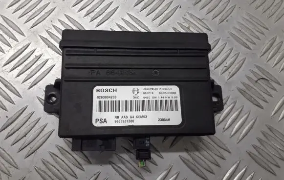 Citroen C4 I Picasso Parking PDC control unit/module 9663937380