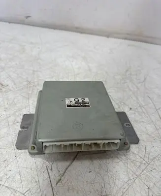 Subaru Legacy Engine control unit/module 22611AK240