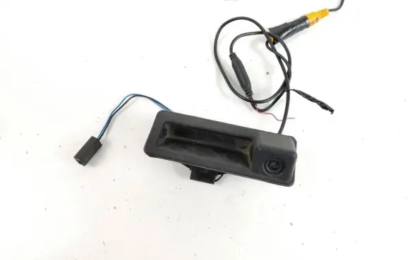 BMW 3 E90 E91 Tailgate handle with camera 