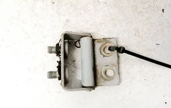 Citroen Xsara Front door upper hinge