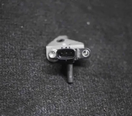 Toyota Avensis T270 Air pressure sensor 8942126080