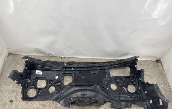 BMW X6 G06 Sound insulation of firewall 7489607