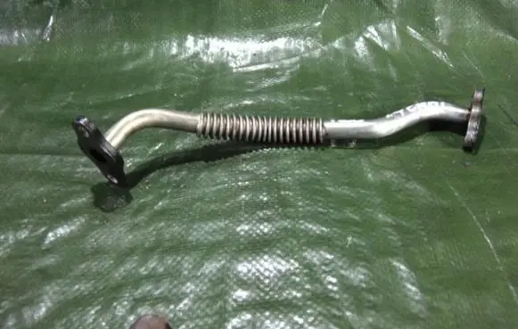 Hyundai i20 (PB PBT) Air intake hose/pipe