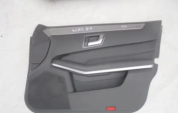 Mercedes-Benz E W212 Front door card panel trim