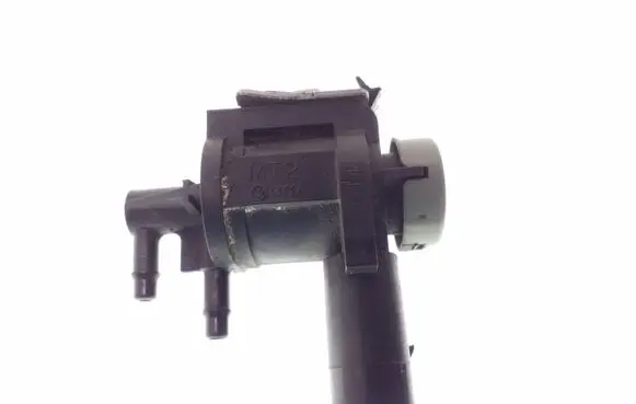 Vacuum valve