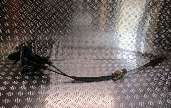 Toyota Corolla Verso E121 Gear selector/shifter in gearbox 