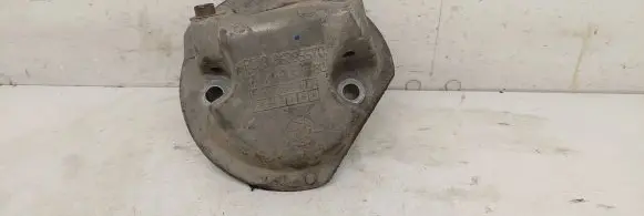 Peugeot 307 Engine mounting bracket 96385570 A701780