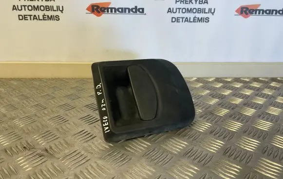 Iveco Daily 35 - 40.10 Front door exterior handle