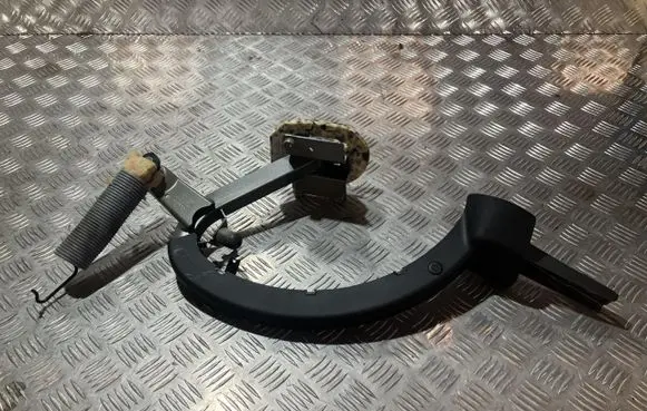 Volvo S90, V90 Tailgate hinge 31371791