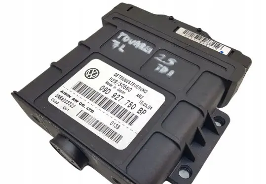 Volkswagen Touareg I Gearbox control unit/module 09D927750BP