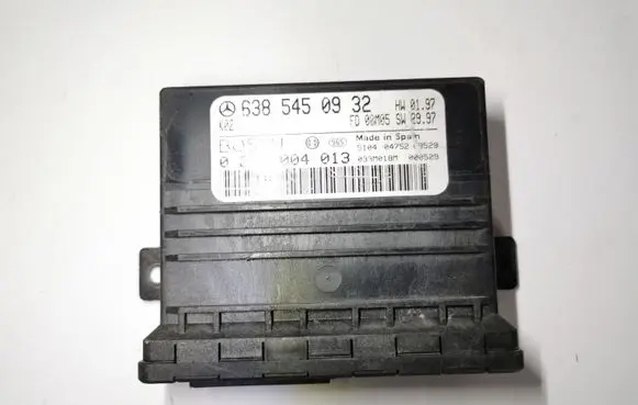 Mercedes-Benz Vito Viano W638 Parking PDC control unit/module 6385450932 0263004013