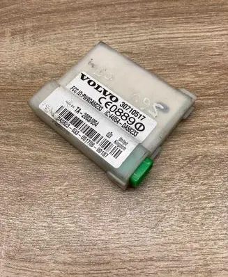 Volvo V70 Alarm control unit/module 30710517