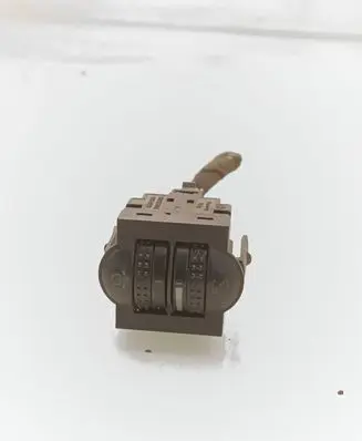 Volkswagen PASSAT B5 Headlight level height control switch 3B0941333C