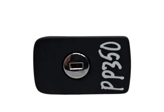 Volkswagen Jetta VI Glove box handle 