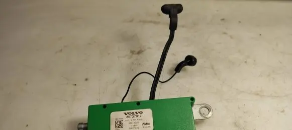 Volvo S40 Antenna control unit 30737917 28019205