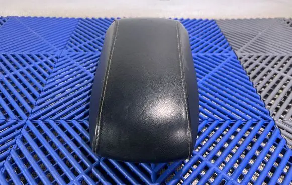 Toyota Auris E180 Armrest 0612027880