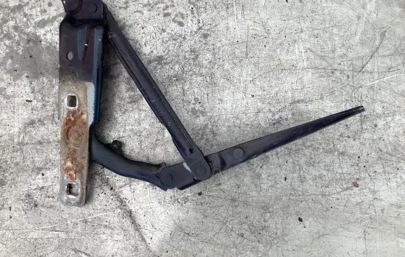 Cadillac CTS Engine bonnet/hood hinges 15520492