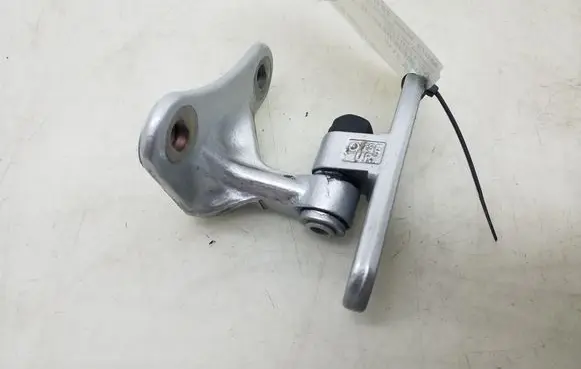 Mercedes-Benz S W221 Front door lower hinge A2217201237