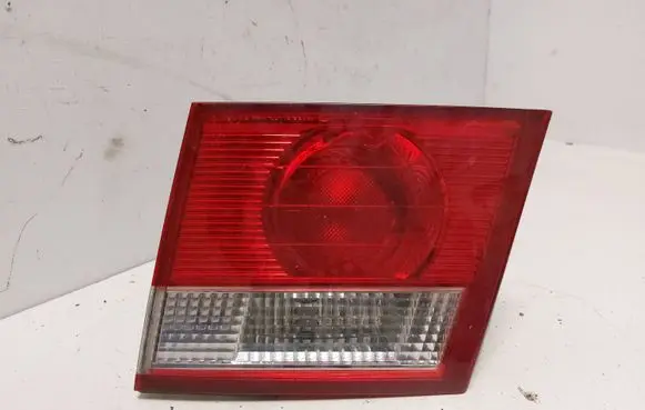 KIA Carens I Tailgate rear/tail lights 51170