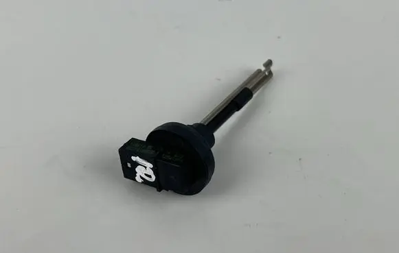 Mercedes-Benz C W205 Interior temperature sensor A2218300872