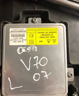 Volvo XC70 Xenon control unit/module 6948180 626111049 10R022532
