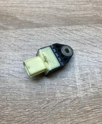 Toyota Prius (XW30) Airbag deployment crash/impact sensor 8983175010