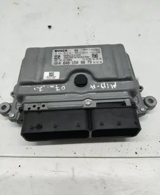 Mercedes-Benz A W169 Engine control unit/module 1039S14069 A6401508879 0281013517