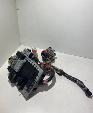 Volvo S80 Fuse box set 8676284 8645716 01W451