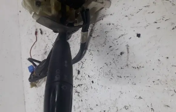 KIA Carens I Indicator stalk