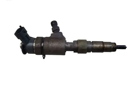 Fuel injector