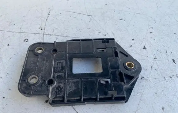 Nissan Leaf II (ZE1) Distronic sensor bracket 284539PB0F