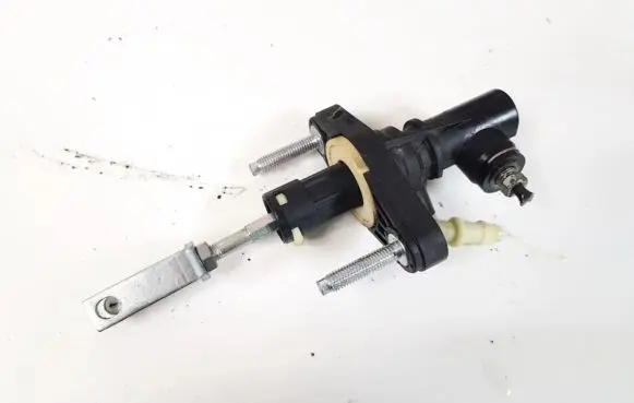 Toyota Yaris Clutch master cylinder