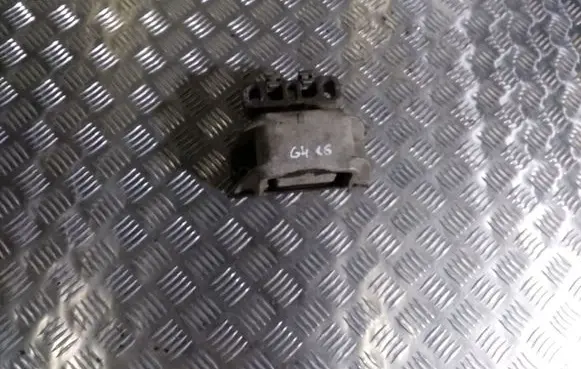 Volkswagen Golf IV Engine mount bracket 1J0199555
