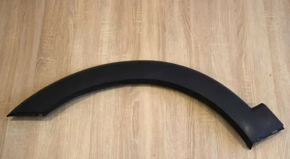 Chevrolet Captiva Front arch trim 