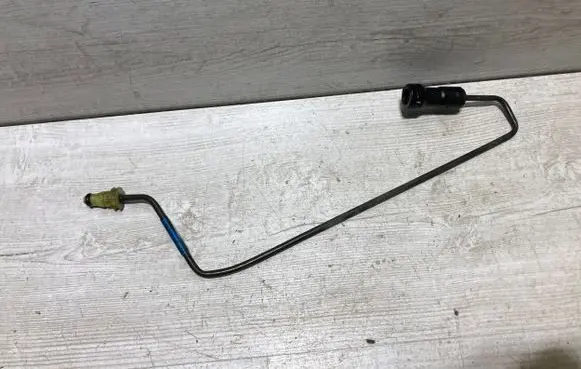 Audi A4 S4 B9 Clutch pipe/line 8w0721477