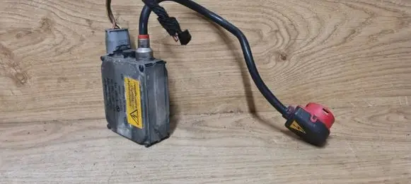BMW 5 E39 Headlight ballast module Xenon 8387114