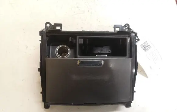Lexus IS 220D-250-350 Ashtray (front) 1A421032G