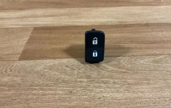 Volvo V50 Central locking switch button 65832