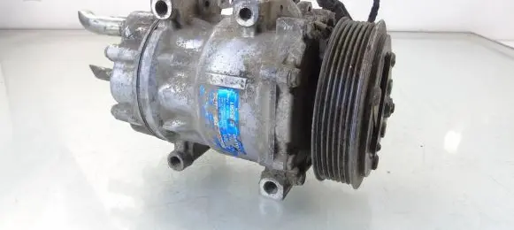 Volvo V50 Air conditioning (A/C) compressor (pump) 31291881