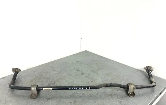 Skoda Octavia Mk3 (5E) Front anti-roll bar/sway bar 5Q0111303T