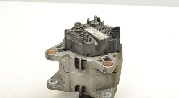 Renault Megane III Generator/alternator 231007033R