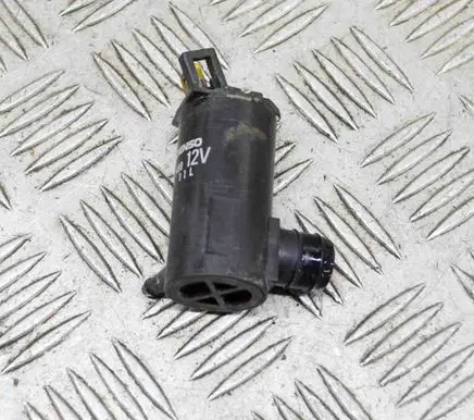 Dodge Stealth Windscreen/windshield washer pump 0602101480