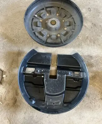 Chrysler Grand Voyager V Spare wheel section trim 04721083AC 05109531AA 05109531A