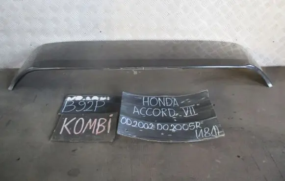 Honda Accord Tailgate trim 