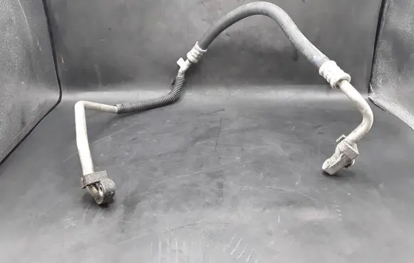 Toyota Avensis T270 Air conditioning (A/C) pipe/hose 8870305350 MF4452303943