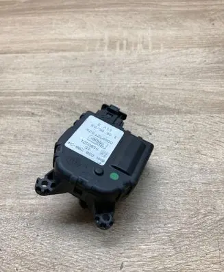 Opel Vectra C Air flap motor/actuator 6NN008298 9180021