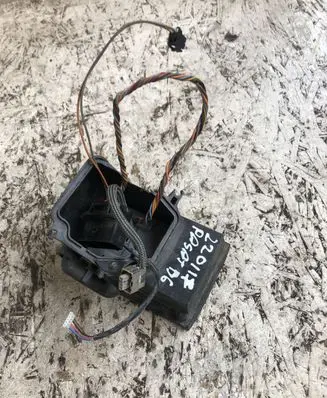 Volkswagen PASSAT B6 Xenon control unit/module 