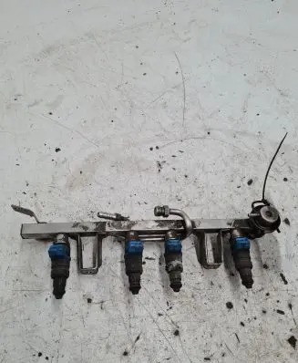 Audi A4 S4 B5 8D Fuel main line pipe