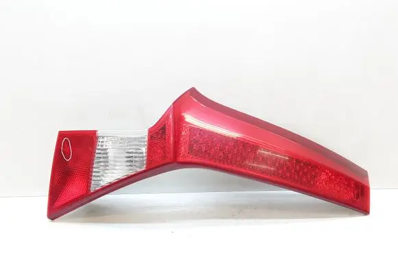 Volvo V70 Tailgate rear/tail lights