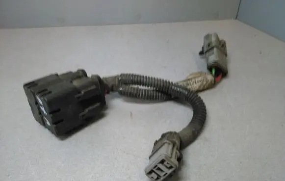 Volvo V70 Cooling fan wiring 554600U03 9494667